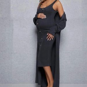 Maternity ribbed dress with cardigan